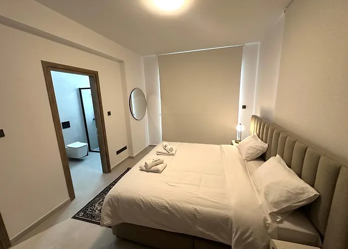 204 Lux Level2 Tower 206 Никосия