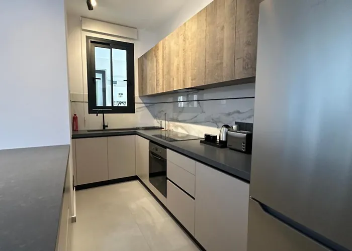 204 Lux Level2 Tower 206 Λευκωσία