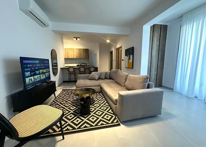 204 Lux Level2 Tower 206 Апартаменты Никосия