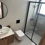 204 Lux Level2 Tower 206 Appartement *